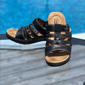 Clark’s Sandals 8 1/2 W